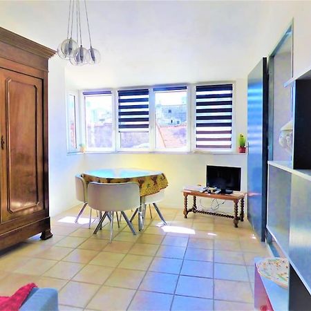 شقة La Terrasse Ensoleillee Arles Camargue المظهر الخارجي الصورة