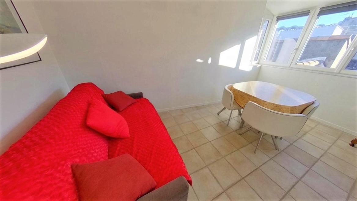 شقة La Terrasse Ensoleillee Arles Camargue المظهر الخارجي الصورة