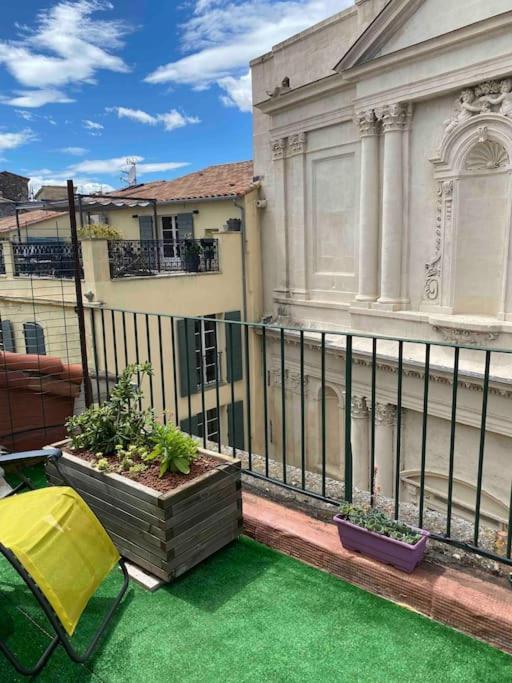 شقة La Terrasse Ensoleillee Arles Camargue المظهر الخارجي الصورة