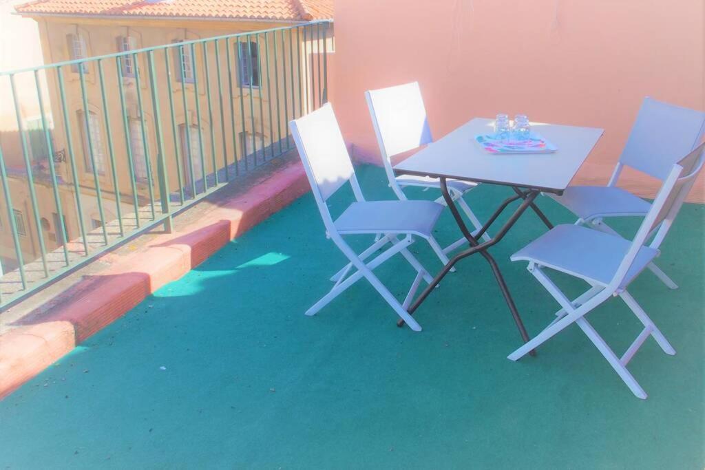 شقة La Terrasse Ensoleillee Arles Camargue المظهر الخارجي الصورة