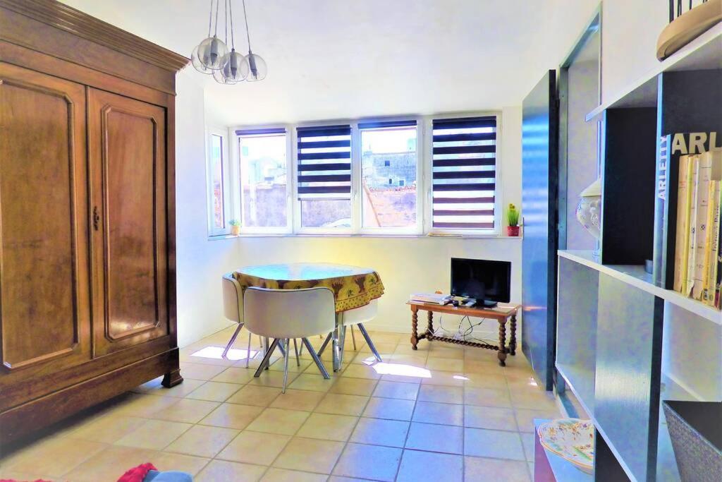 شقة La Terrasse Ensoleillee Arles Camargue المظهر الخارجي الصورة